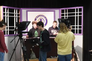 HS Students in Studio I